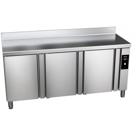 Masa frigorifica congelare remote cu 3 usi Green Line GTN-6-169-30