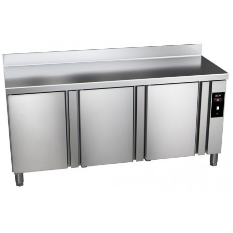 Masa frigorifica congelare remote cu 3 usi Green Line GTN-7-147-30